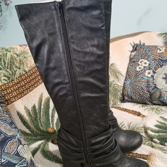 Black Knee High Boots - Picture 2 of 6